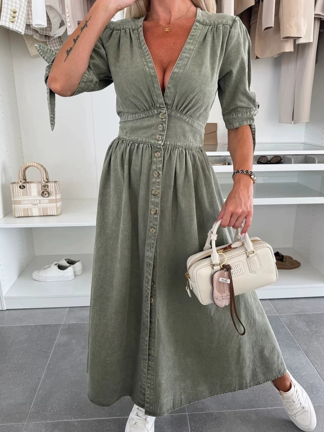 JEANORA | Robe Décolleté en Denim Chic